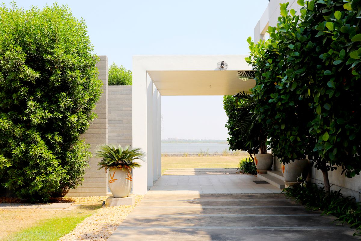 Landscaped courtyard walkway